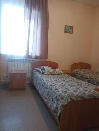 Гостевой дом Заволжье Кострома Трехместная комната-3